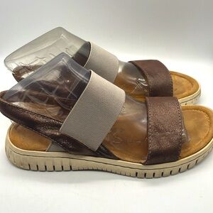 Comfortiva Pillow top Leather Bronze - Gray Women's Sandals Sz 7.5